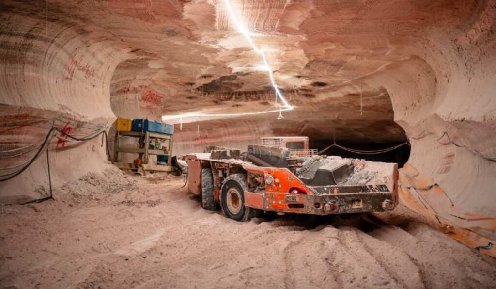 Família Batista amplia produção de potássio no Brasil e mira impacto direto no custo do produtor