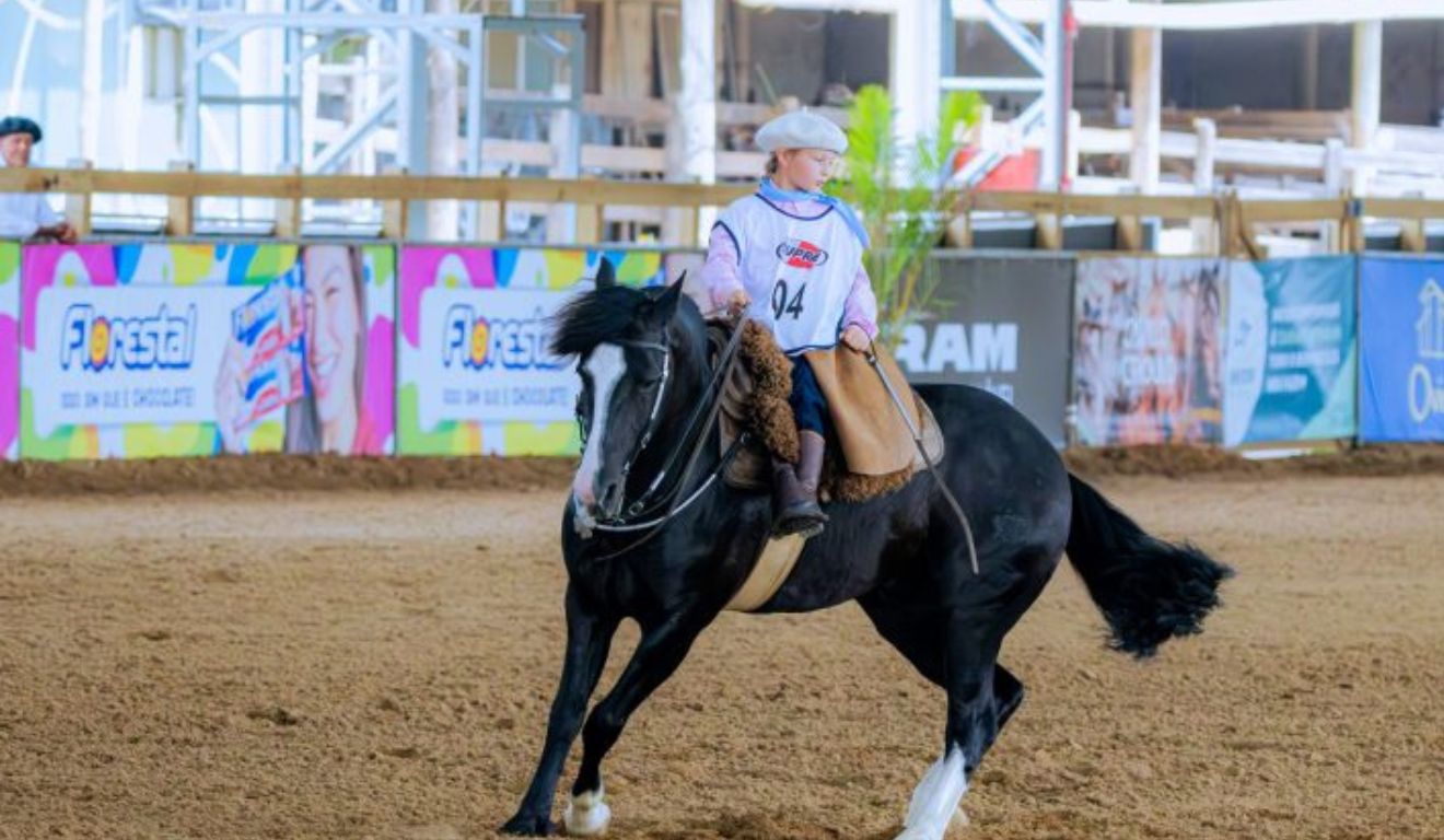 Helena Arruda, campeã da categoria feminina do Freio Jovem em novembro do ano passado.