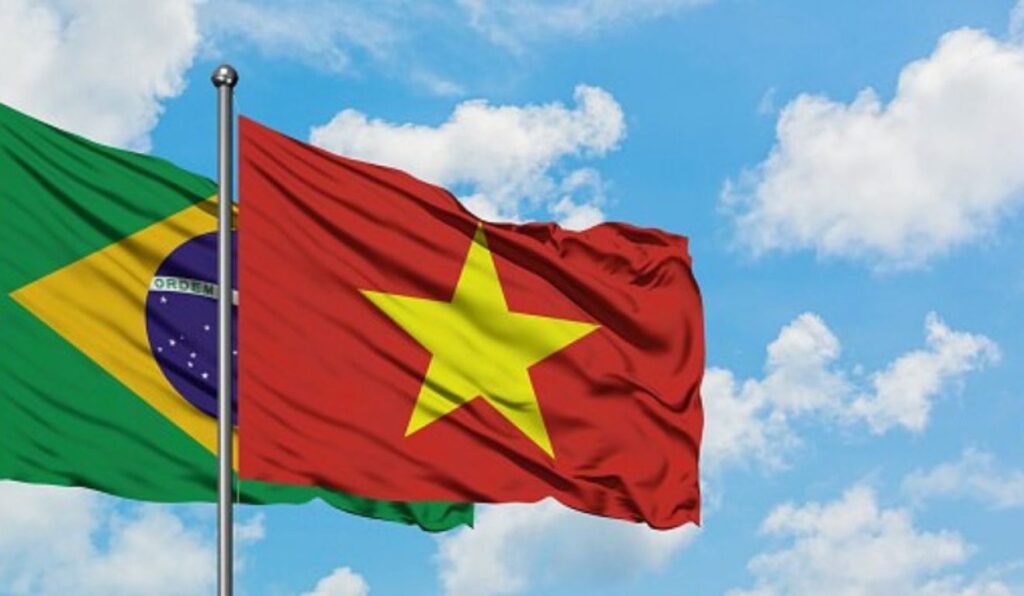 Aberturas de mercado impulsionam pecuária com exportação de miúdos bovinos e genética animal