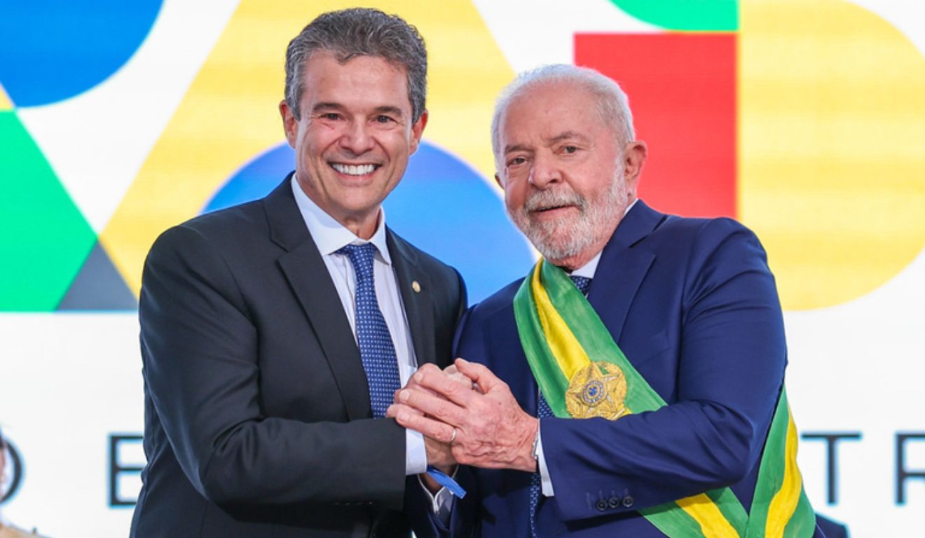 André de Paula assume como novo ministro da Agricultura e Pecuária