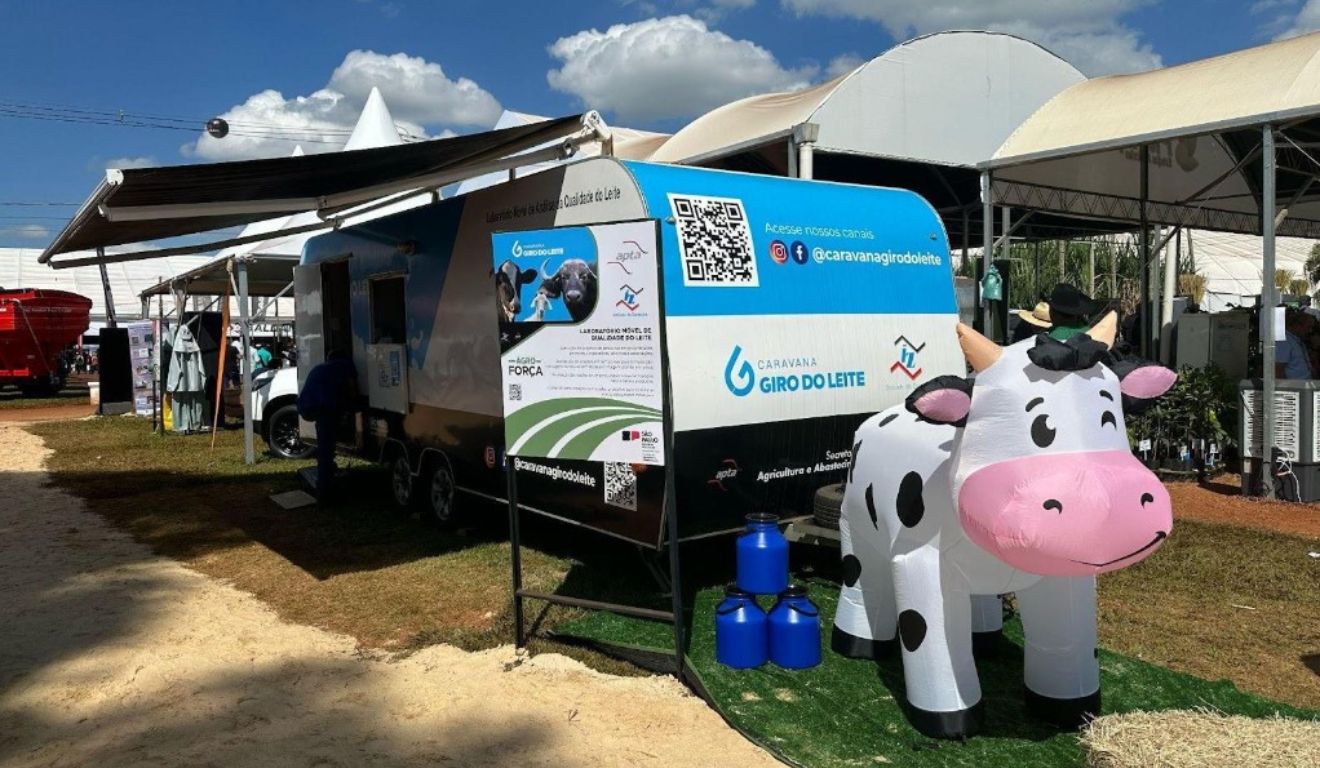 Caravana do leite projeta crescimento em 2026 para ampliar atendimento ao produtor