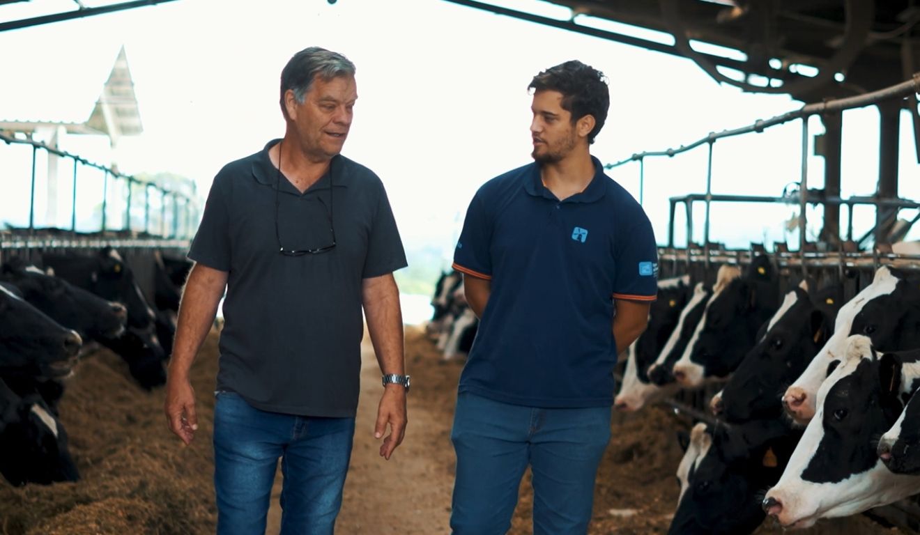 Tecnologia impulsiona produção leiteira e fortalece sucessão familiar nas fazendas